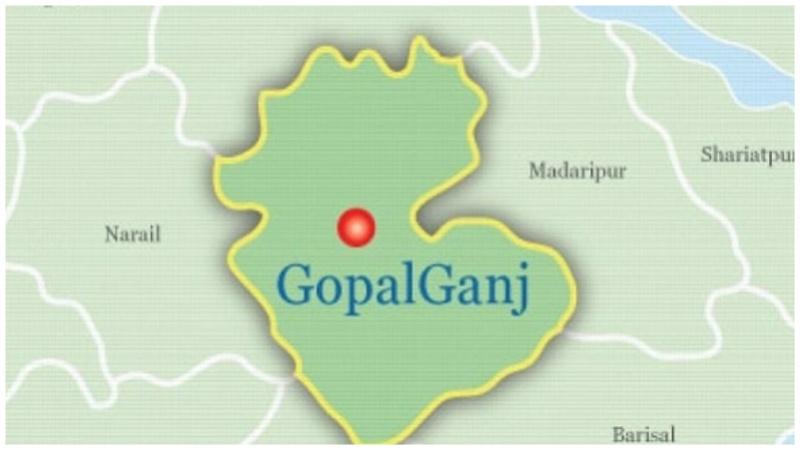 Father, son injured in Gopalganj bomb blast