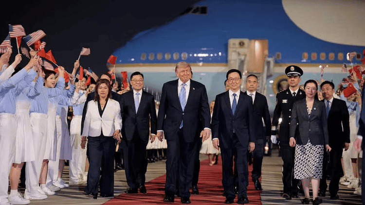 Trump receives grand red-carpet welcome after arriving in Beijing