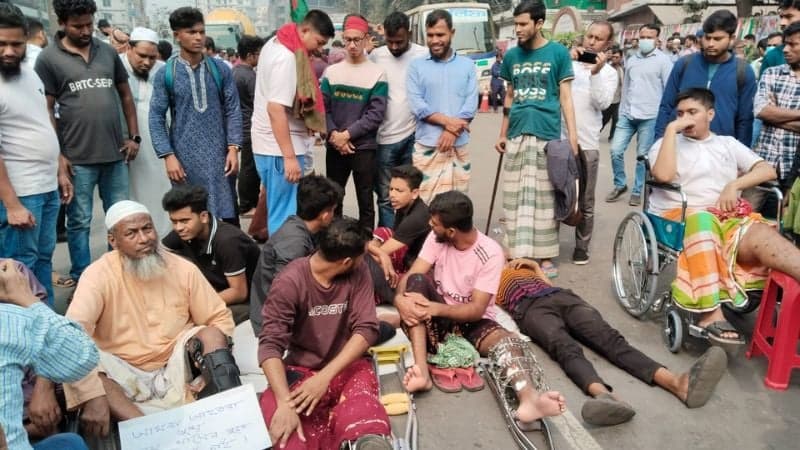 Uprising injured block road in Agargaon