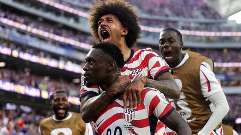 USA thrash Paraguay 4-1 to begin World Cup campaign