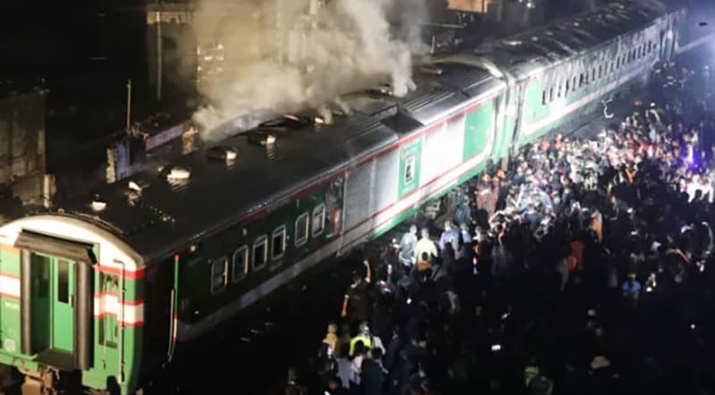 4 found dead inside torched Benapole Express