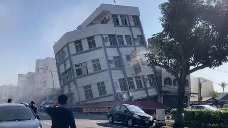 7.4-magnitude earthquake hits near Taiwan