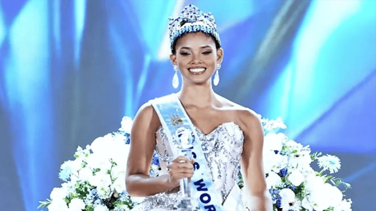 Dominican Republic’s Joheiry Mola crowned Miss World 2026