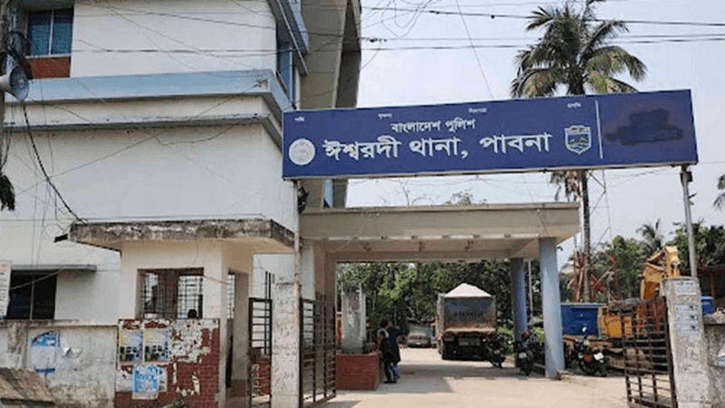 Mother, daughter among 3 killed in Pabna road accident