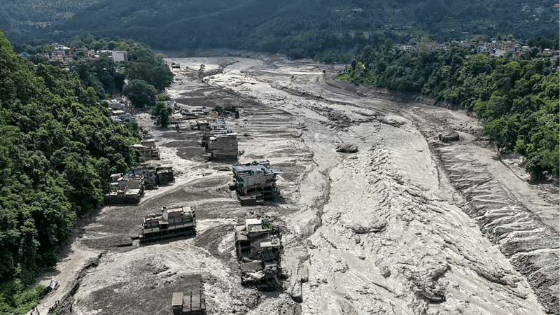 20 killed, 400 missing in Nepal flash flood