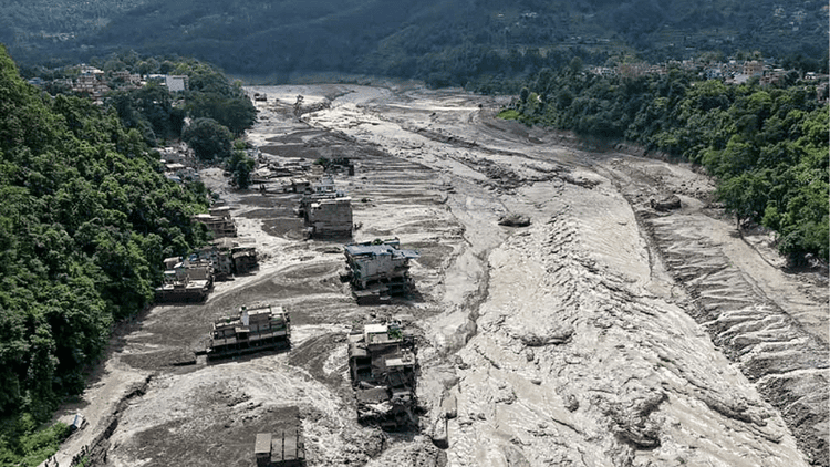 Nepal flash flood death toll rises to 95