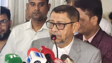 Health Minister expresses dissatisfaction over hospital cleanliness lapses, orders action within 3 days