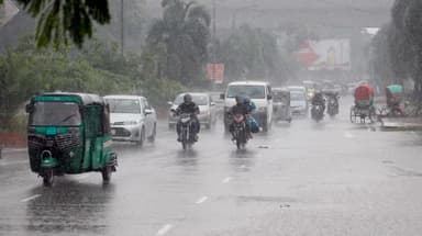 Heavy rainfall causes huge suffering to city dwellers