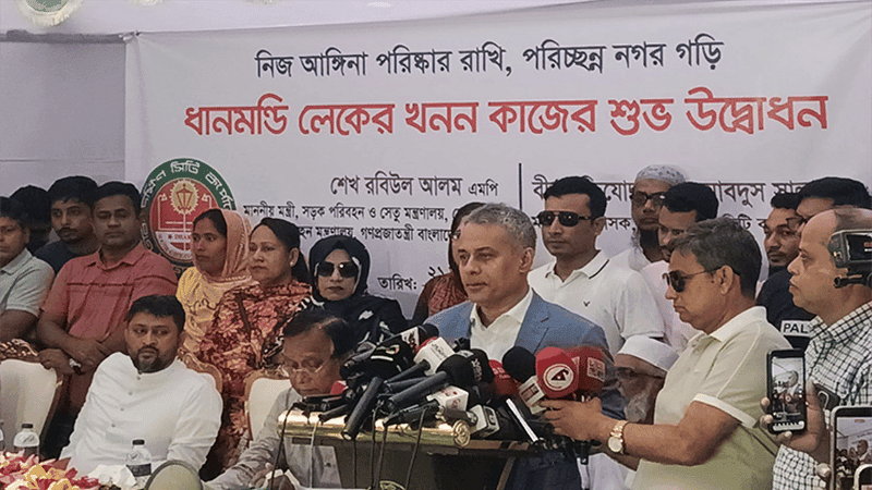 Dhaka’s battery-run autorickshaws to come under regulatory framework: Minister