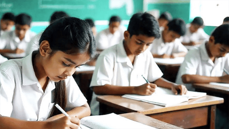 Ministry of Education suspends online registration for eighth grade