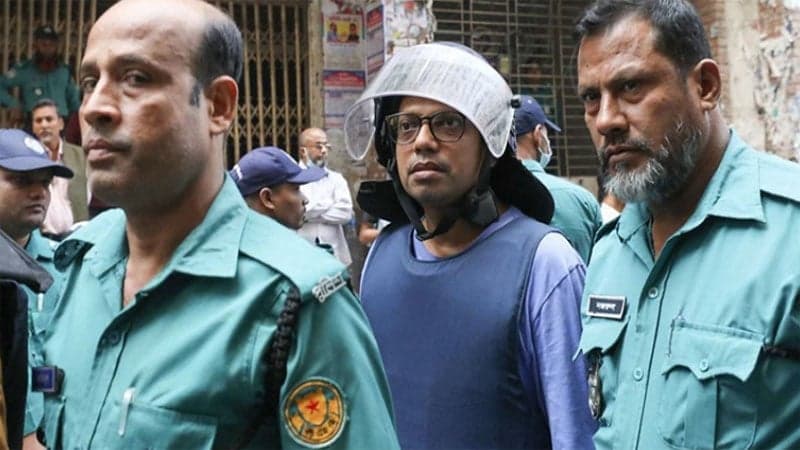 Palak sings national anthem in prison van
