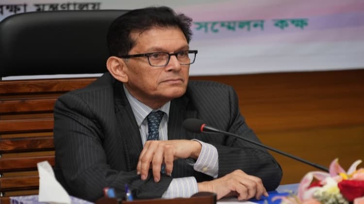 Ministers of 3 Middle East countries call FM, assure expat safety