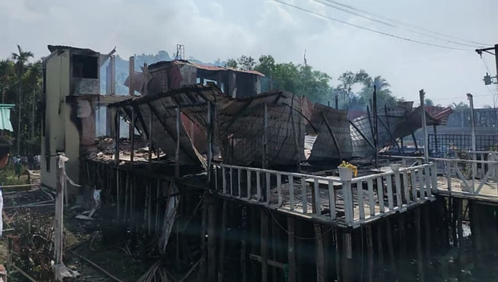Fire at resort on Inani Beach, death toll rises to 10