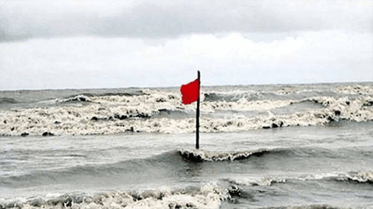 Deep depression weakens over Bay, signal No. 3 remains at four ports