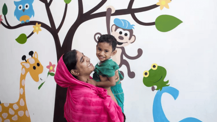Decline in breastfeeding rates alarms UNICEF, WHO