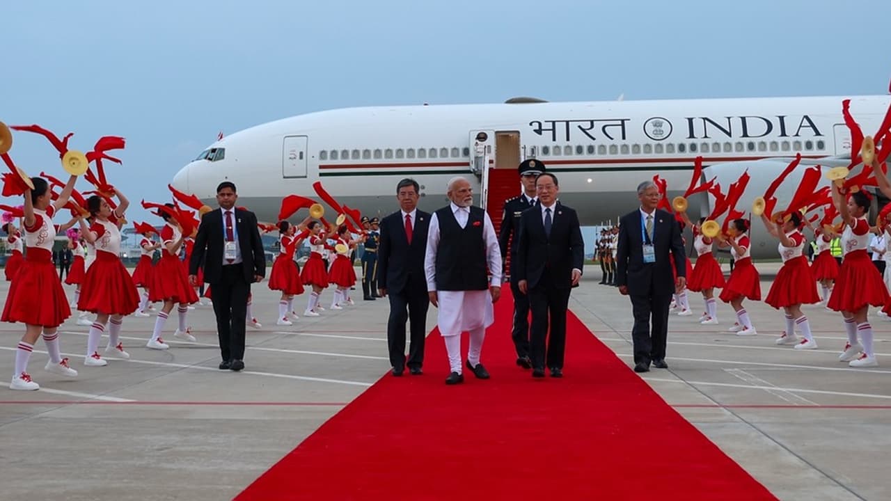Modi arrives in China in his 1st visit since 2019