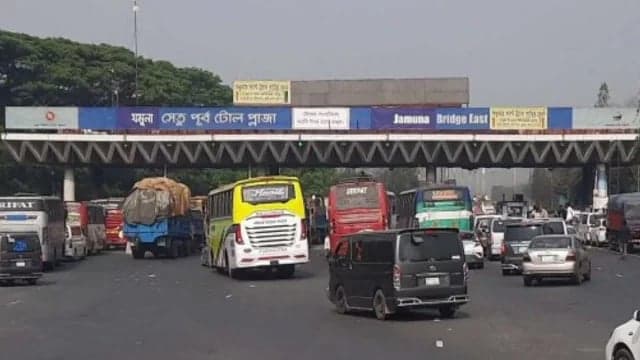 Tk 61 lakh toll collected on Jamuna Bridge on Eid day