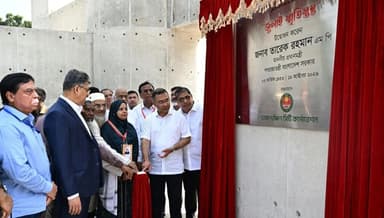 PM inaugurates July Memorial, renovated Osmani Udyan