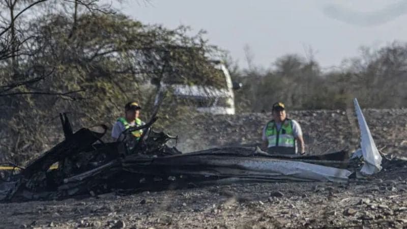 13 killed as tourist plane crashes in Peru