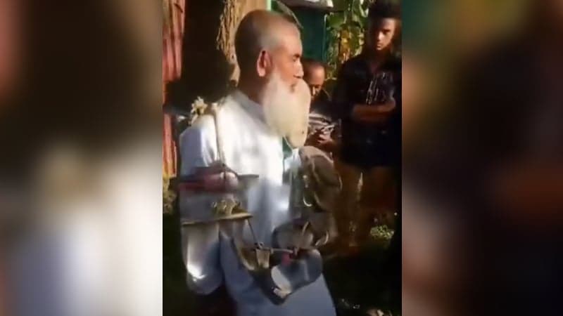 Freedom fighter assaulted after being tied with tree in Gafargaon