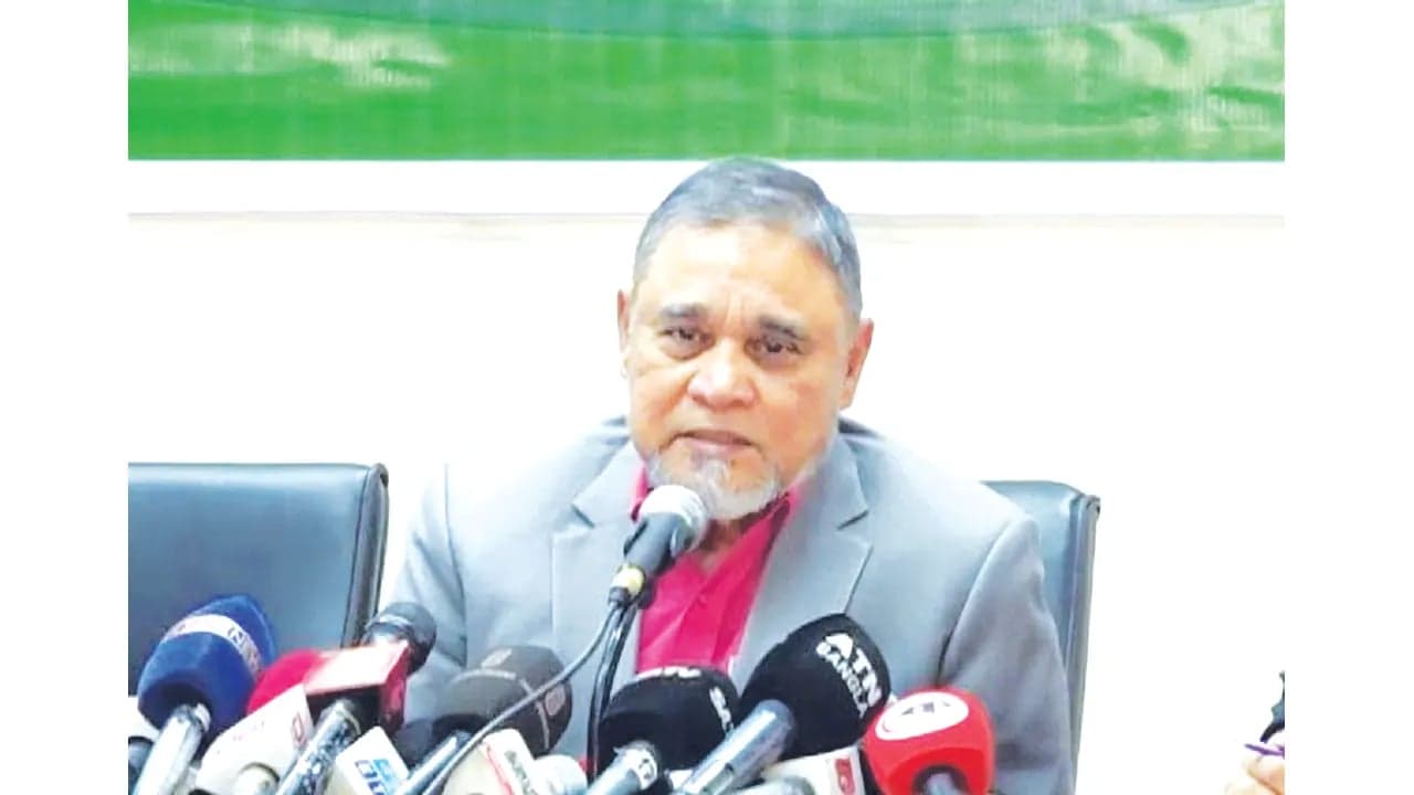 Some objections have been raised that undermines EC's independence: CEC