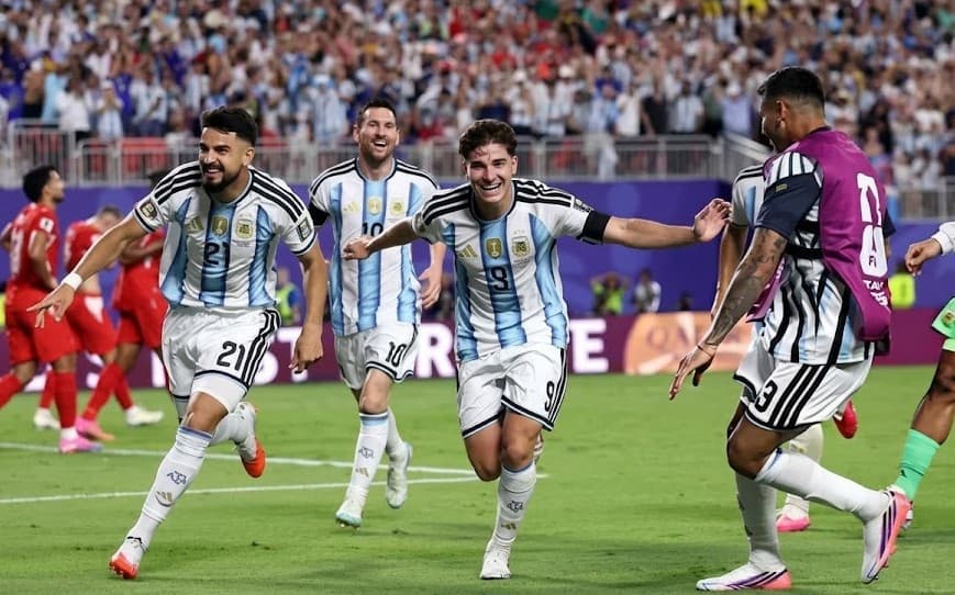 Messi's Argentina secure semi-final spot amid chaos of 'mistaken identity' red card