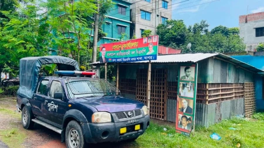 Explosive-like object recovered from BNP office in Jashore