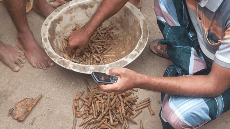 325 bullets from 1971 found buried in Naogaon