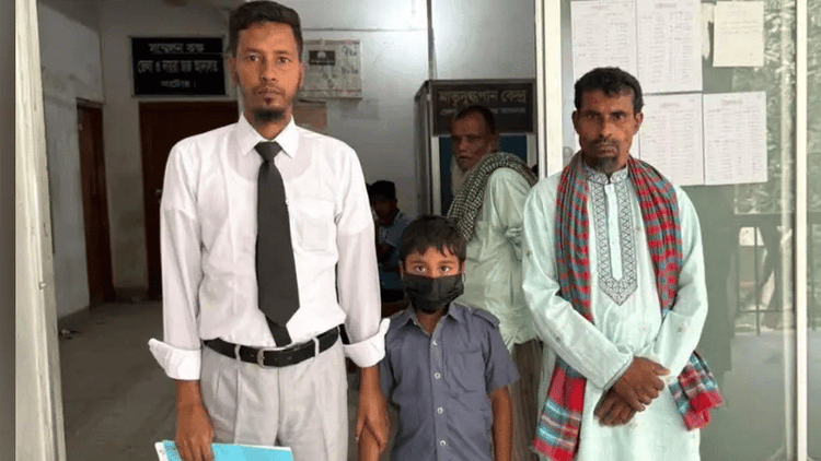 Case filed in Natore against 7-year-old listed as 21