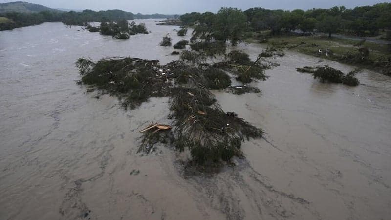 Texas flood death toll surpasses 100; dozens still missing