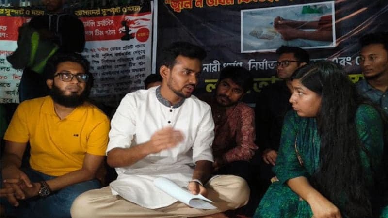 Emi's sit-in programme at Shahbagh suspended on adviser Asif’s assurance