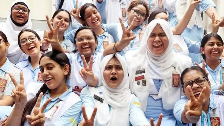 Dhaka tops HSC pass rate, Barishal records lowest