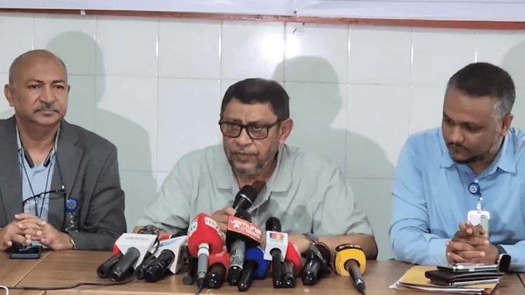 No one can live safely if this government fails: Health Minister