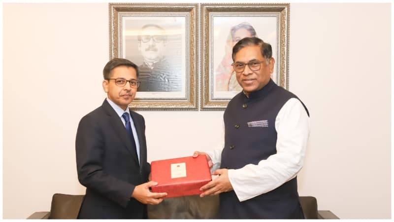 'Bangladesh wants to import 9000 MW electricity from neighbors'