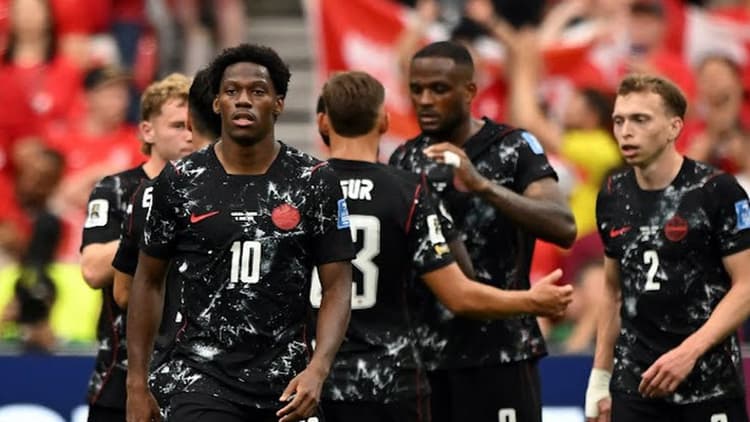 Canada beats Qatar 6-0