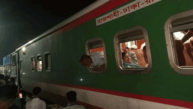 Student injuries in fall from running train