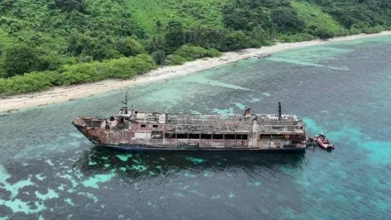 Philippines ferry fire death toll rises to 76