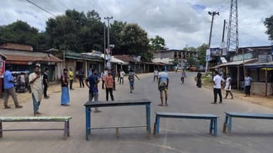 Fatikchhari partially paralysed as 48-hour hartal enters second day