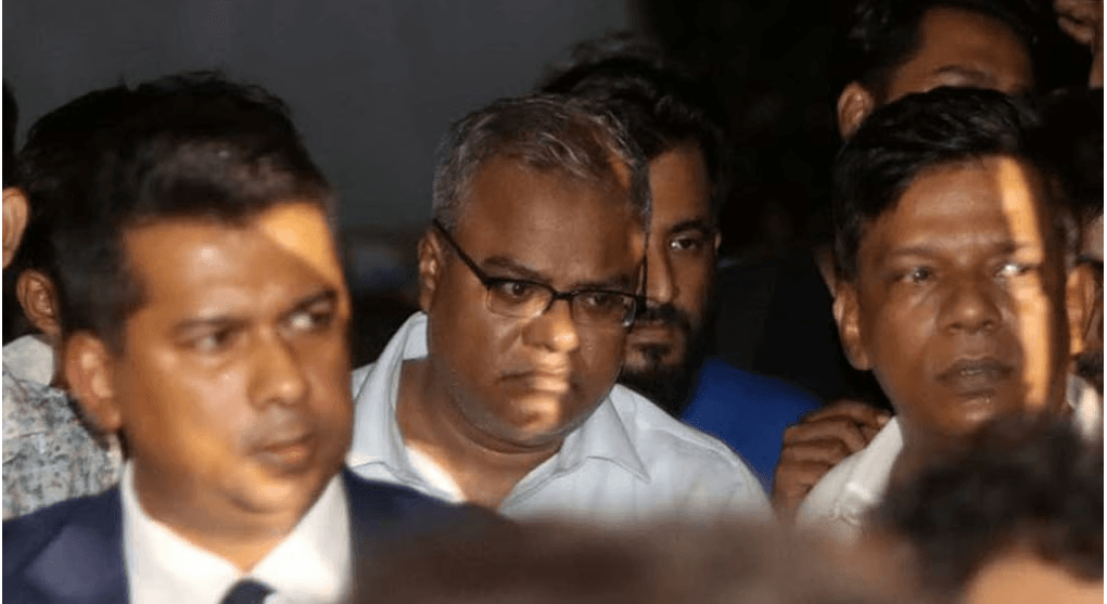VC left campus under police guard on condition of not returning to CUET again