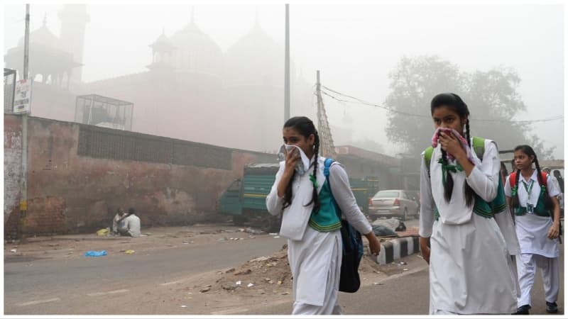 Schools shuttered, buses banned as toxic smog envelops New Delhi