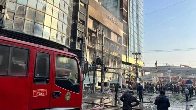 2 firefighters electrocuted while putting out fire at Prothom Alo