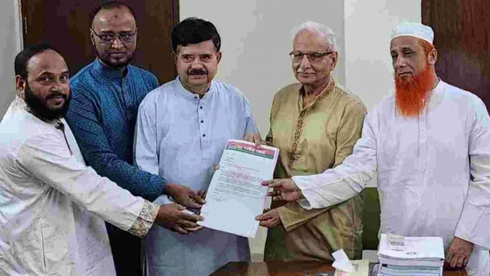 12-party alliance wants elections by October in reform proposal