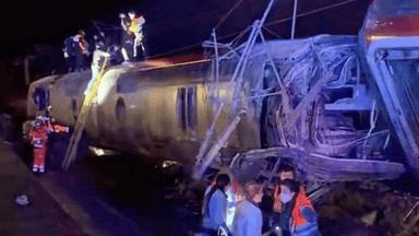 High-speed train collision in southern Spain kills 39