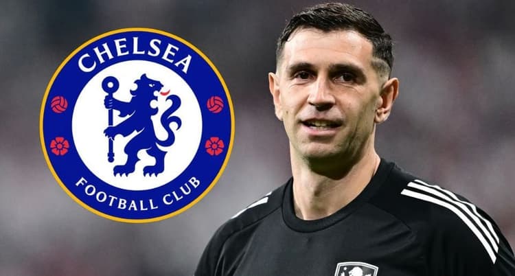 Emi Martinez signs for Chelsea