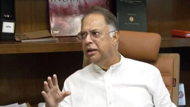 Energy Minister urges not to buy more oil as demand increases