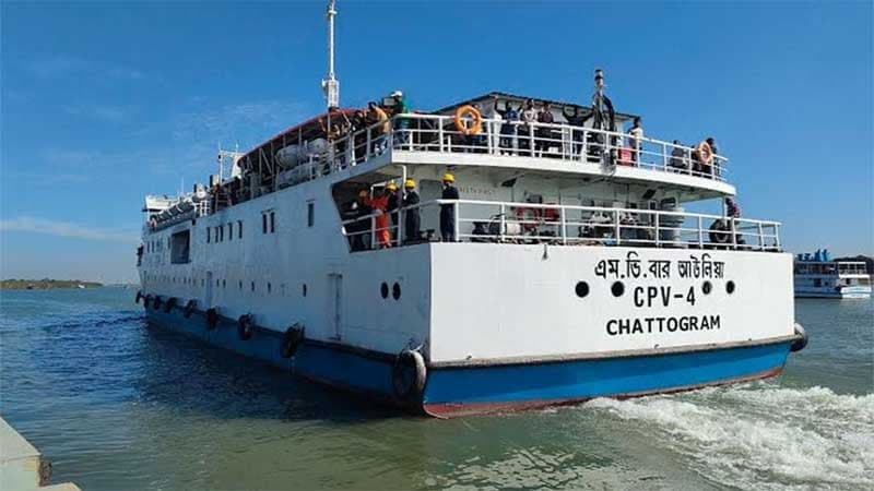 Tourist ship operation resumes on Cox's Bazar-St. Martin route