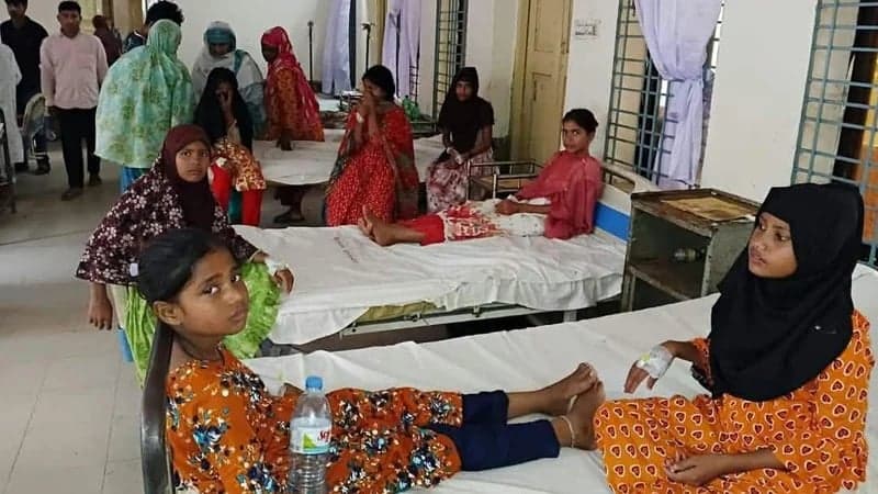 Students fall ill after eating mid-day meal again in Thakurgaon, 29 hospitalised