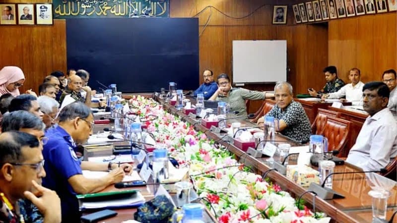 Core committee decides to withdraw half of army personnel from field duty