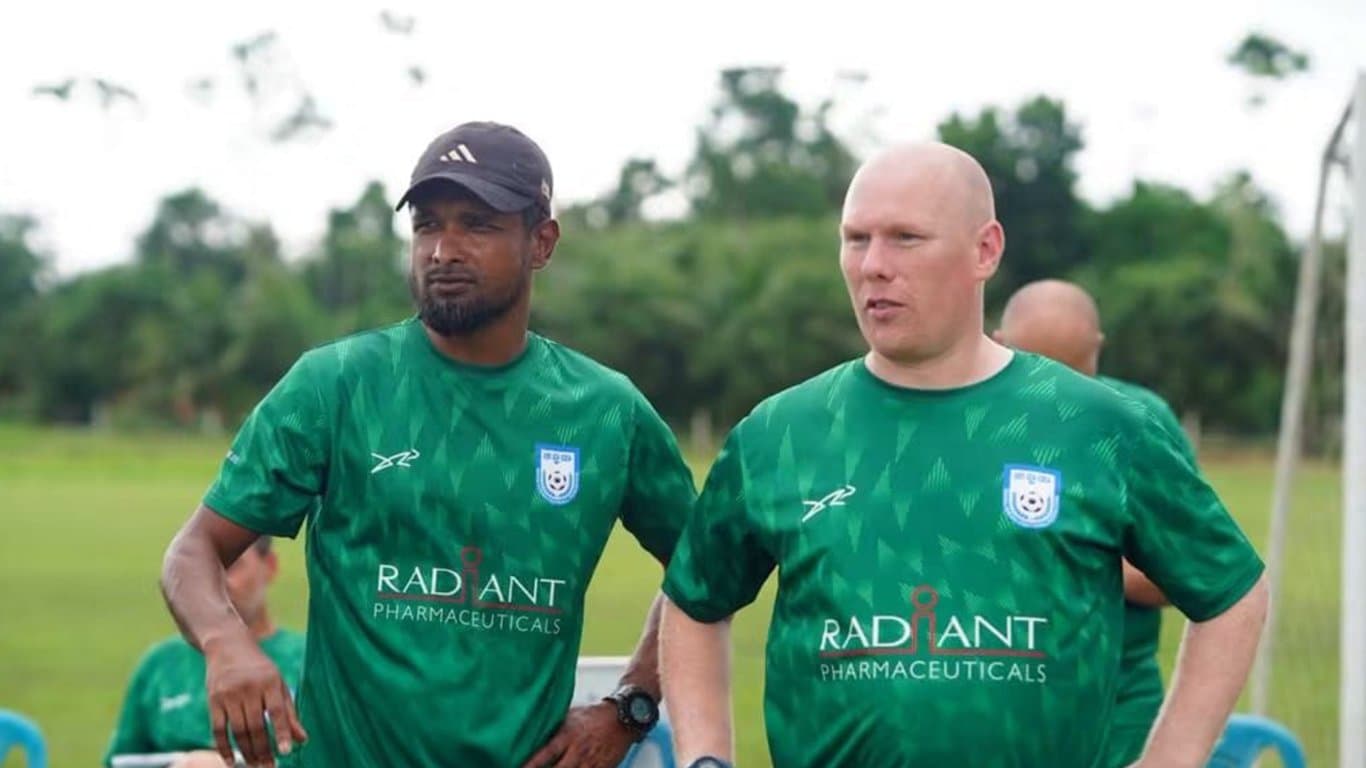 Coaches scuffle, Gerard Jones calls police by phoning 999
