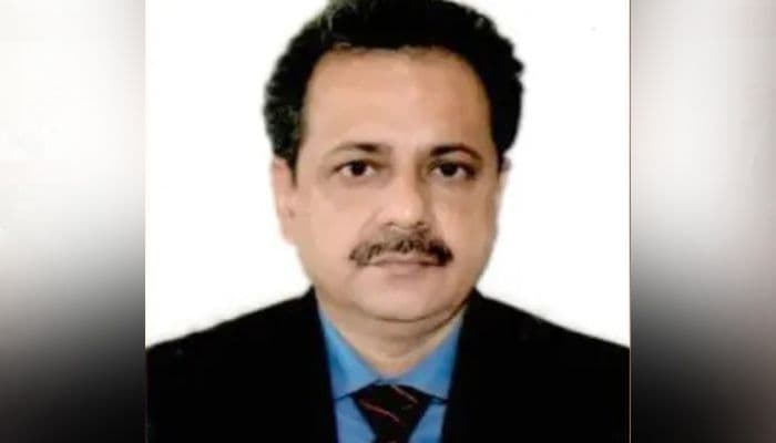 Govt sends Planning Commission member Suleman Khan on forced retirement